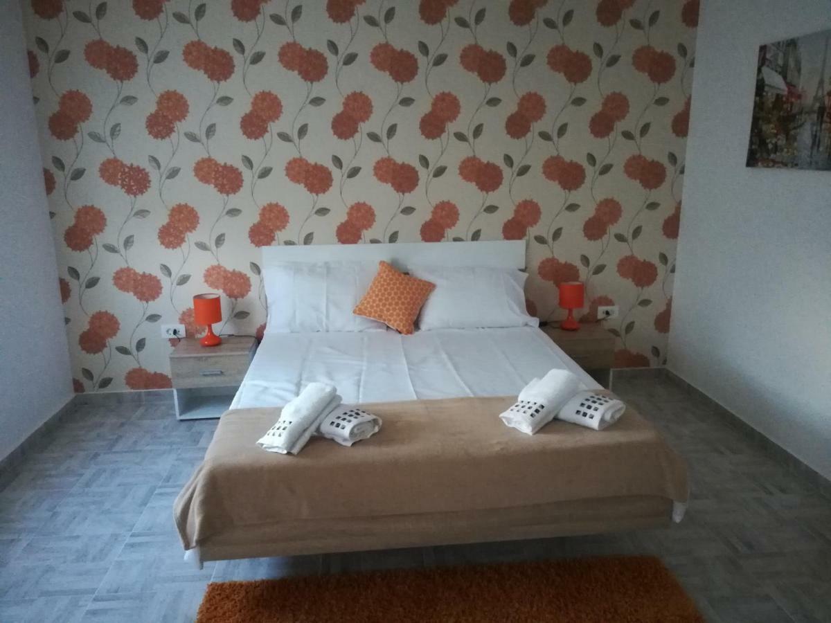 Отель Bestie House Котор Экстерьер фото